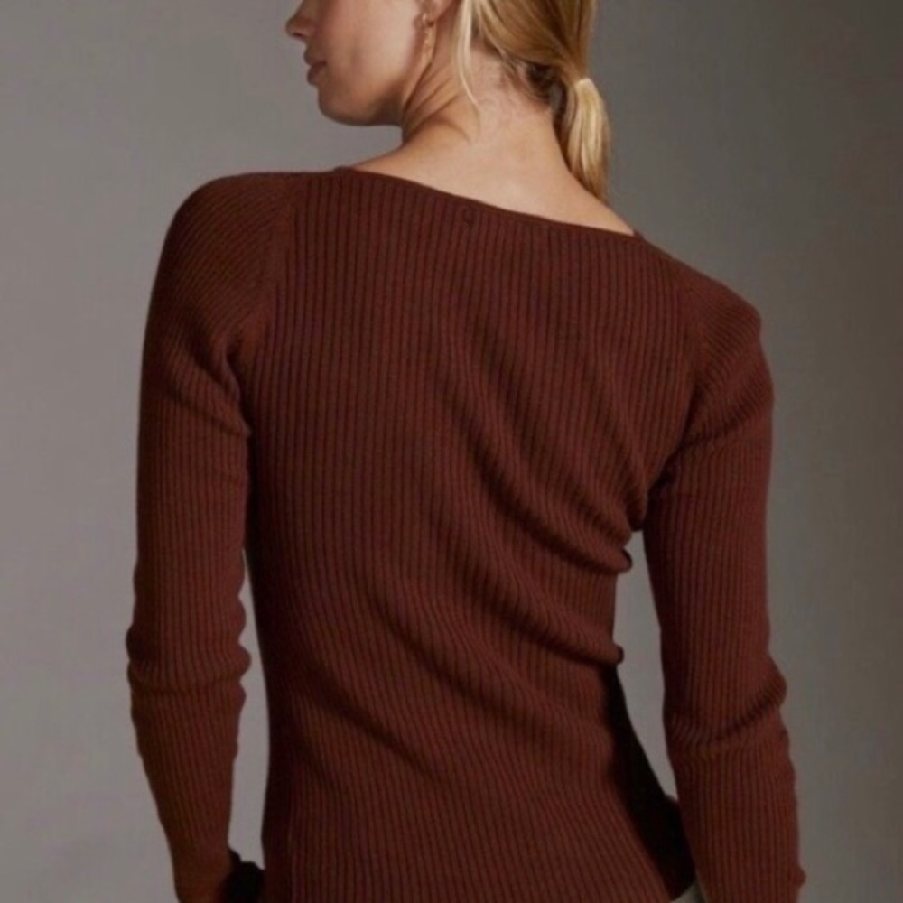 Women's Anthropologie Ribbed Brown Cold Shoulder Sweater - Picture 4 of 9